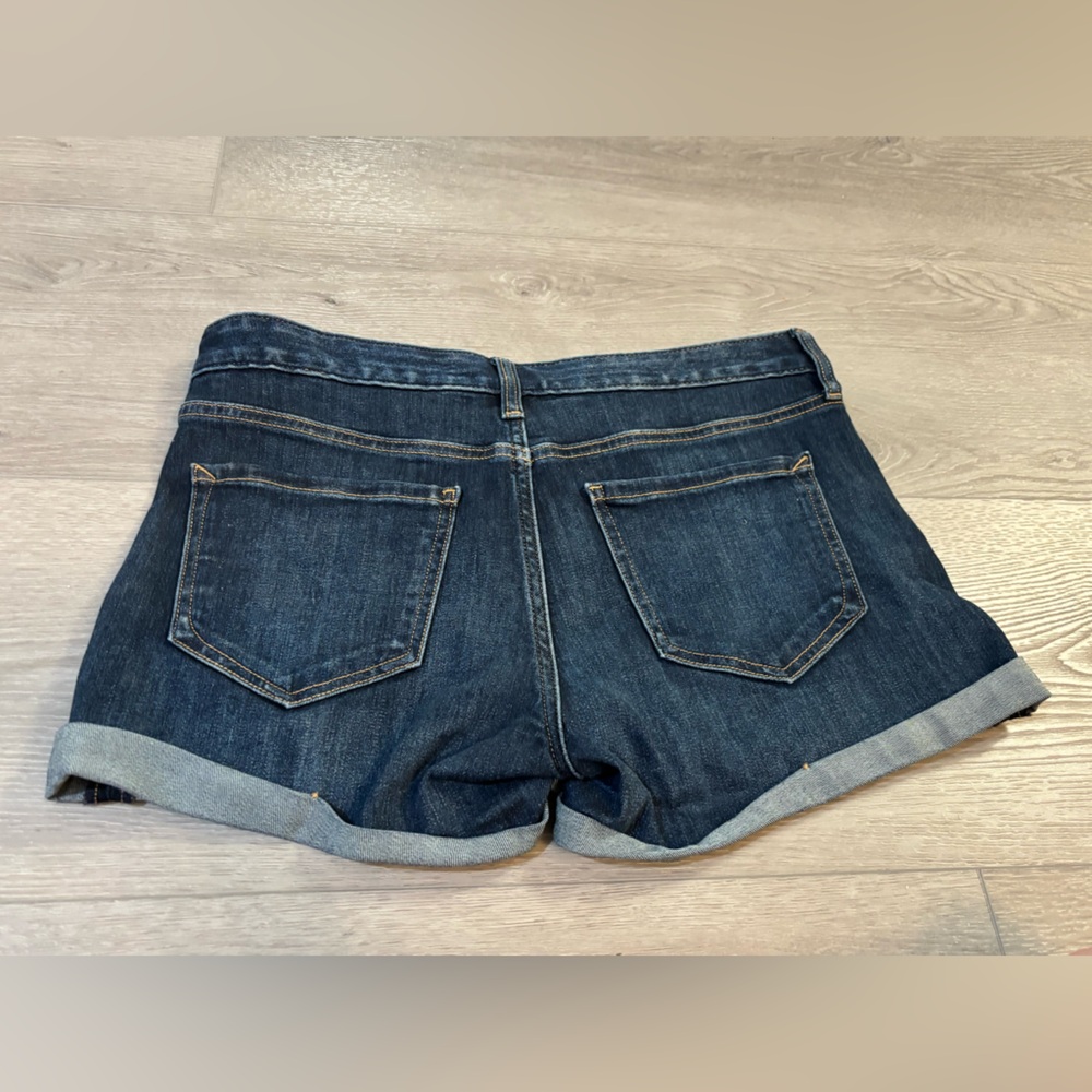 Express - Dark Blue Denim Shorts - Sortie Low Rise - Ultimate Stretch - Size 2 - Picture 13 of 14